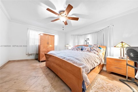 Casa en venta en Miami, Florida, 4 dormitorios, 168.06 m2 № 2053216 - foto 16