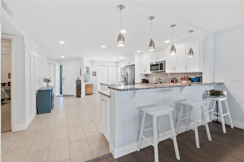 Condominio en venta en Cocoa Beach, Florida, 2 dormitorios, 136.19 m2 № 1681880 - foto 10