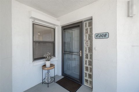 Condominio en venta en Cocoa Beach, Florida, 2 dormitorios, 136.19 m2 № 1681880 - foto 23