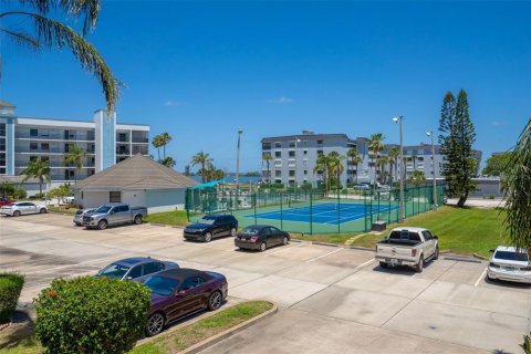 Condominio en venta en Cocoa Beach, Florida, 2 dormitorios, 136.19 m2 № 1681880 - foto 25