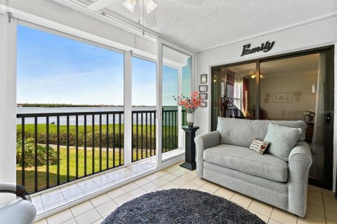 Condominio en venta en Cocoa Beach, Florida, 2 dormitorios, 136.19 m2 № 1681880 - foto 16