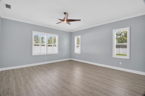 House in Summerfield, Florida 3 bedrooms, 218.88 sq.m. № 1901457 - photo 18