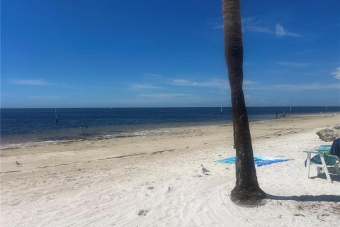 Copropriété à vendre à New Port Richey, Floride: 1 chambre, 68 m2 № 2388358 - photo 4