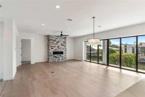 Casa en venta en Longboat Key, Florida, 6 dormitorios, 381.46 m2 № 2121075 - foto 15