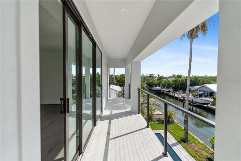 Casa en venta en Longboat Key, Florida, 6 dormitorios, 381.46 m2 № 2121075 - foto 12