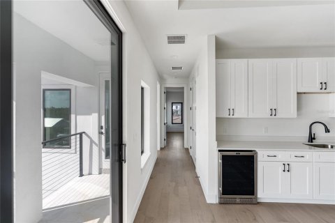 Casa en venta en Longboat Key, Florida, 6 dormitorios, 381.46 m2 № 2121075 - foto 23
