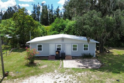 Commercial property in Avon Park, Florida 2 bedrooms, 74.32 sq.m. № 1913290 - photo 2