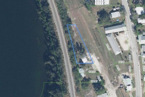 Commercial property in Avon Park, Florida 2 bedrooms, 74.32 sq.m. № 1913290 - photo 10