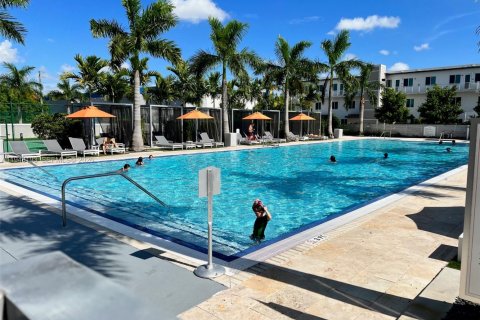 Copropriété à louer à Doral, Floride: 3 chambres № 1999516 - photo 21