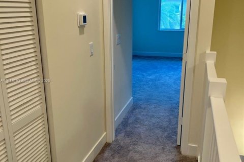 Copropriété à louer à Doral, Floride: 3 chambres № 1999516 - photo 13