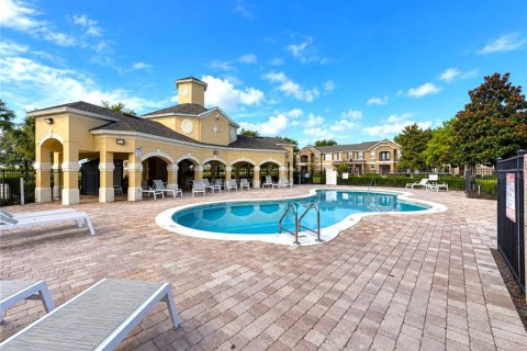 Townhouse in Orlando, Florida 3 bedrooms, 155.33 sq.m. № 2379345 - photo 24