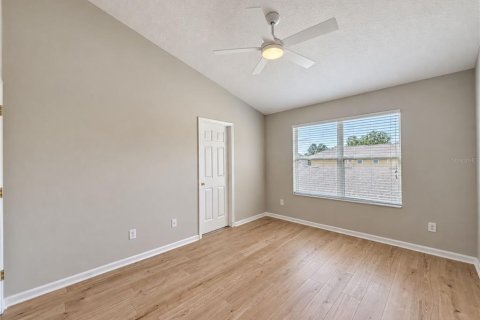 Townhouse in Orlando, Florida 3 bedrooms, 155.33 sq.m. № 2379345 - photo 13