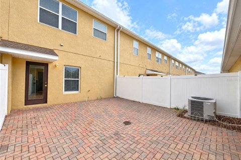 Townhouse in Orlando, Florida 3 bedrooms, 155.33 sq.m. № 2379345 - photo 10
