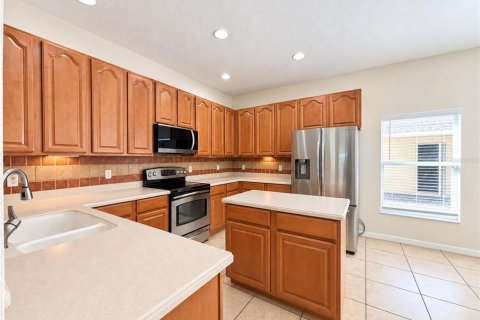 Townhouse in Orlando, Florida 3 bedrooms, 155.33 sq.m. № 2379345 - photo 6