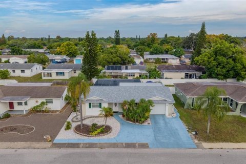 Villa ou maison à vendre à Port Richey, Floride: 2 chambres, 126.53 m2 № 2413610 - photo 28