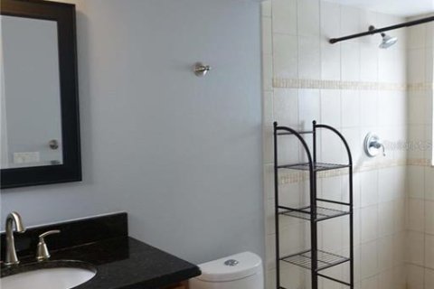 Condo in Orlando, Florida, 2 bedrooms  № 1803054 - photo 5