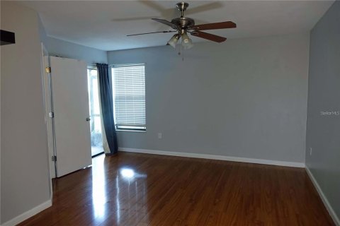 Condo in Orlando, Florida, 2 bedrooms  № 1803054 - photo 7