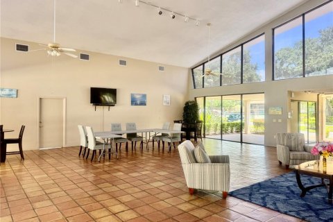 Condo in Orlando, Florida, 2 bedrooms  № 1803054 - photo 13