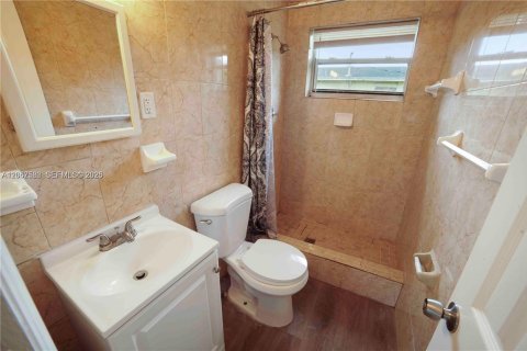Casa en alquiler en Fort Lauderdale, Florida, 2 dormitorios, 115.01 m2 № 2276920 - foto 12