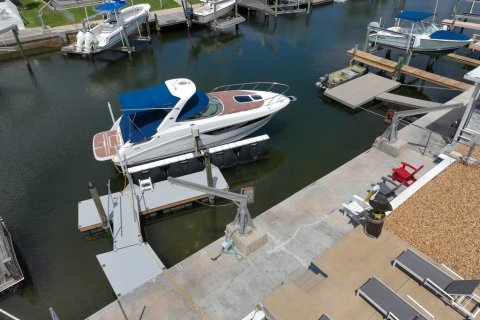 Villa ou maison à New Port Richey, Floride 2 chambres, 100.33 m2 № 2356395