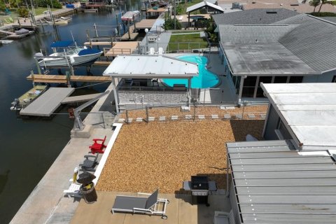 Villa ou maison à vendre à New Port Richey, Floride: 2 chambres, 100.33 m2 № 2356395 - photo 30
