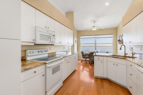 Copropriété à vendre à Punta Gorda, Floride: 3 chambres, 187.48 m2 № 2201293 - photo 4
