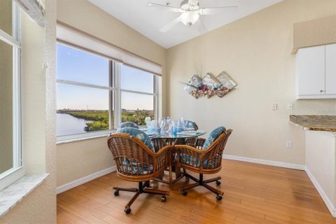 Copropriété à vendre à Punta Gorda, Floride: 3 chambres, 187.48 m2 № 2201293 - photo 16