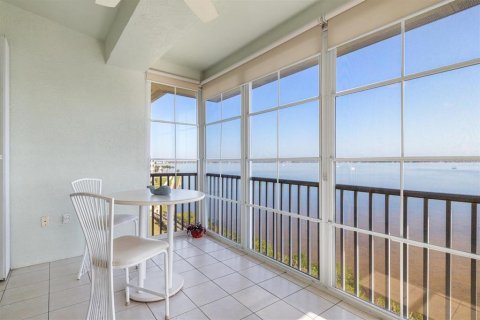 Copropriété à vendre à Punta Gorda, Floride: 3 chambres, 187.48 m2 № 2201293 - photo 8