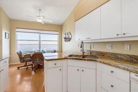 Copropriété à vendre à Punta Gorda, Floride: 3 chambres, 187.48 m2 № 2201293 - photo 19