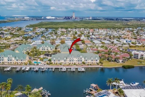 Touwnhouse à vendre à Apollo Beach, Floride: 3 chambres, 231.14 m2 № 1648268 - photo 6