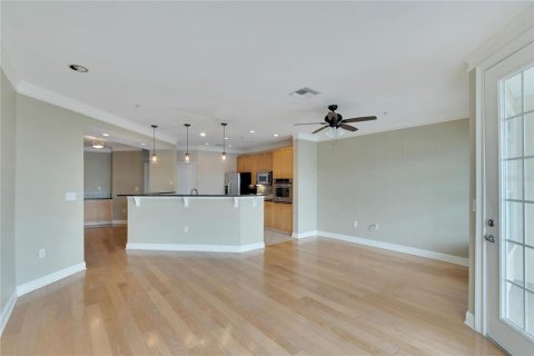 Touwnhouse à vendre à Apollo Beach, Floride: 3 chambres, 231.14 m2 № 1648268 - photo 13
