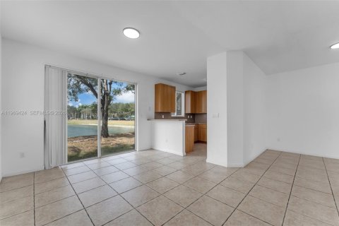 Купить таунхаус в Хомстед, Флорида 3 спальни, 132.2м2, № 2030212 - фото 10