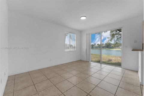 Купить таунхаус в Хомстед, Флорида 3 спальни, 132.2м2, № 2030212 - фото 9