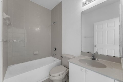 Купить таунхаус в Хомстед, Флорида 3 спальни, 132.2м2, № 2030212 - фото 16