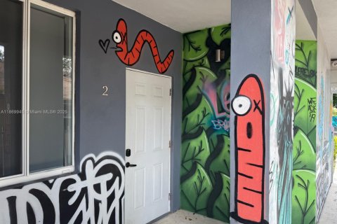 Apartment in Miami, Florida 2 bedrooms, 83.61 sq.m. № 1926526 - photo 1