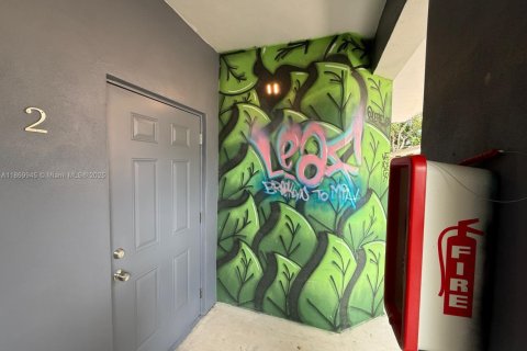 Apartment in Miami, Florida 2 bedrooms, 83.61 sq.m. № 1926526 - photo 10