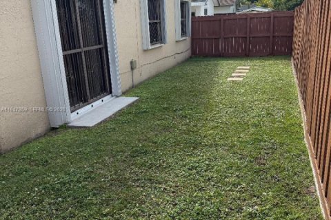 Купить виллу или дом в Катлер-Бей, Флорида 3 спальни, 134.62м2, № 2004163 - фото 4