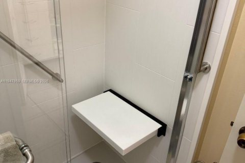 Купить виллу или дом в Катлер-Бей, Флорида 3 спальни, 134.62м2, № 2004163 - фото 9