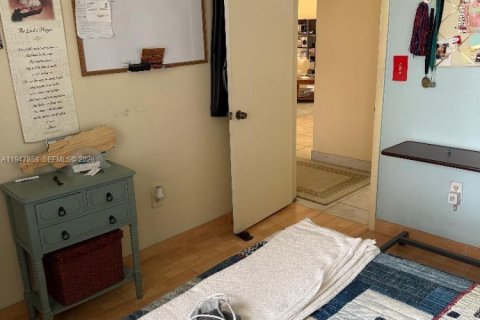 Купить виллу или дом в Катлер-Бей, Флорида 3 спальни, 134.62м2, № 2004163 - фото 23