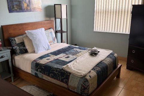 Купить виллу или дом в Катлер-Бей, Флорида 3 спальни, 134.62м2, № 2004163 - фото 21