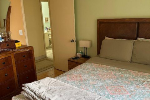 Купить виллу или дом в Катлер-Бей, Флорида 3 спальни, 134.62м2, № 2004163 - фото 12