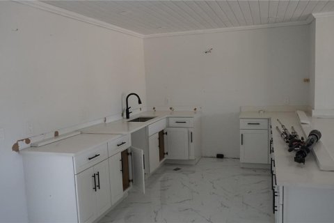 Купить виллу или дом в Порт-Шарлотт, Флорида 8 комнат, 155.89м2, № 2148760 - фото 8