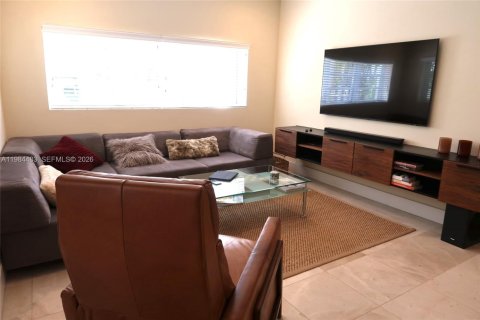 Condominio en alquiler en Miami Beach, Florida, 1 dormitorio, 60.39 m2 № 2047120 - foto 4