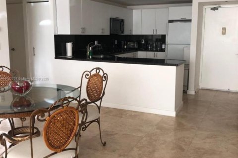 Купить кондоминиум в Авентура, Флорида 2 спальни, 121.98м2, № 1486897 - фото 5