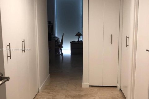 Купить кондоминиум в Авентура, Флорида 2 спальни, 121.98м2, № 1486897 - фото 17