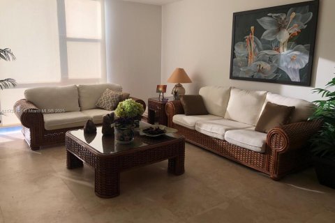 Купить кондоминиум в Авентура, Флорида 2 спальни, 121.98м2, № 1486897 - фото 7