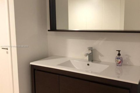 Купить кондоминиум в Авентура, Флорида 2 спальни, 121.98м2, № 1486897 - фото 14