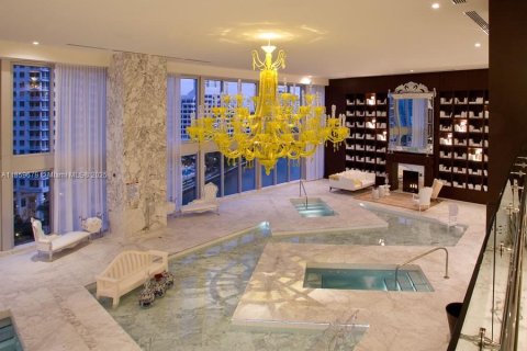 Condominio en venta en Miami, Florida, 2 dormitorios, 125.14 m2 № 1889680 - foto 17
