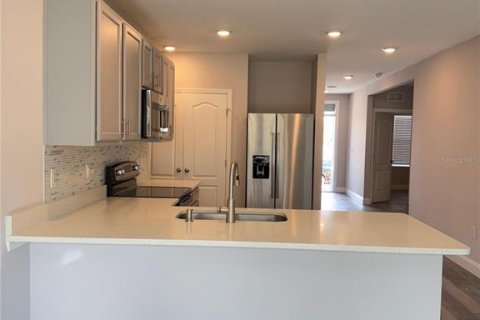 Casa en alquiler en Winter Haven, Florida, 3 dormitorios, 132.48 m2 № 1733405 - foto 6