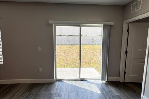 Casa en alquiler en Winter Haven, Florida, 3 dormitorios, 132.48 m2 № 1733405 - foto 7